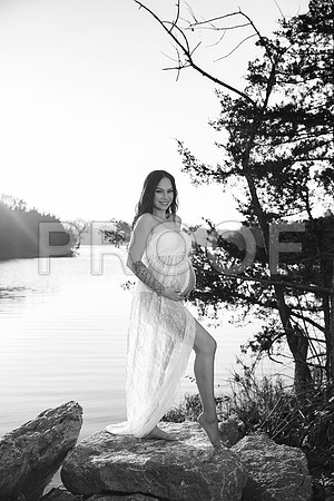Fine Art Kansas City Maternity Photography | Luxury Pregnancy Portraits