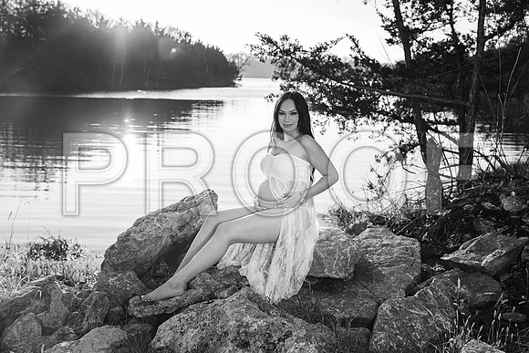 Fine Art Kansas City Maternity Photography | Luxury Pregnancy Portraits