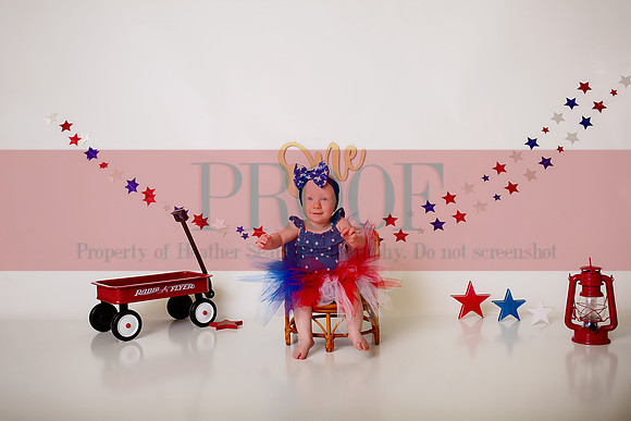 Kansas City Cake Smash Photographer | Custom Sets & First Birthday Portraits