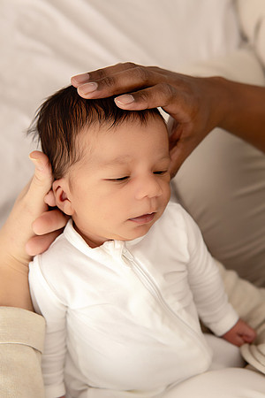 KC Newborn Photographer | Studio Lifestyle Newborn Photography