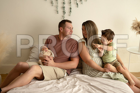 KC Newborn Photographer | Studio Lifestyle Newborn Photography