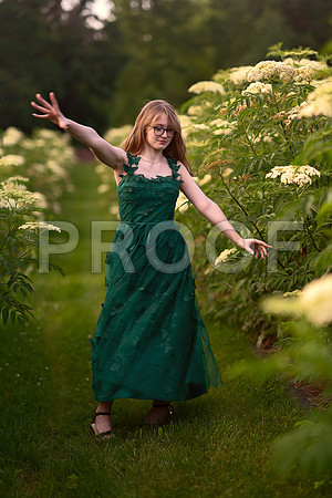 Kansas City Senior Photographer | Studio & Outdoor Sessions