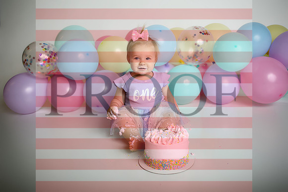 Kansas City Cake Smash Photographer | Custom Sets & First Birthday Portraits