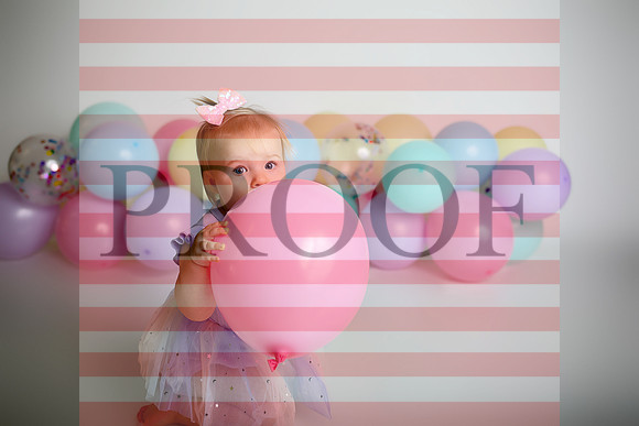 Kansas City Cake Smash Photographer | Custom Sets & First Birthday Portraits