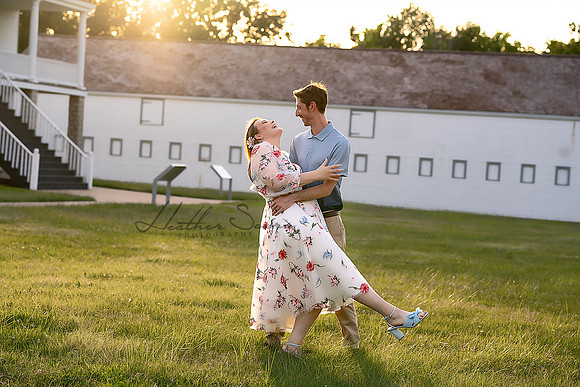 Kansas City Engagement Photography | Timeless & Authentic Outdoor Sessions