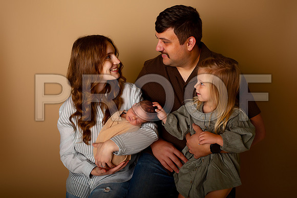 Kansas City Newborn Photographer | Award-Winning Baby Portraits