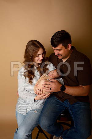 Kansas City Newborn Photographer | Award-Winning Baby Portraits