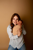 Kansas City Newborn Photographer | Award-Winning Baby Portraits