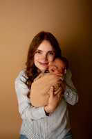 Kansas City Newborn Photographer | Award-Winning Baby Portraits