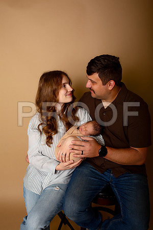 Kansas City Newborn Photographer | Award-Winning Baby Portraits