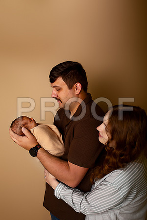Kansas City Newborn Photographer | Award-Winning Baby Portraits
