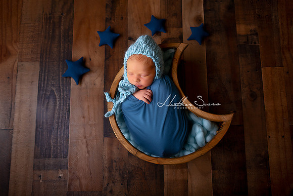 Kansas City Newborn Photographer | Award-Winning Baby Portraits