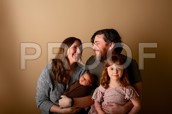 Kansas City Newborn Photographer | Award-Winning Baby Portraits