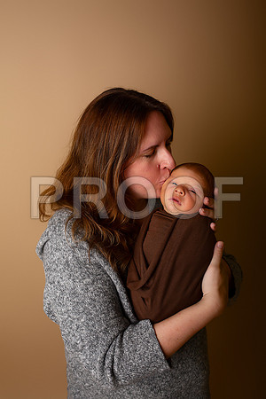 Kansas City Newborn Photographer | Award-Winning Baby Portraits