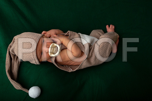 Kansas City Newborn Photographer | Award-Winning Baby Portraits
