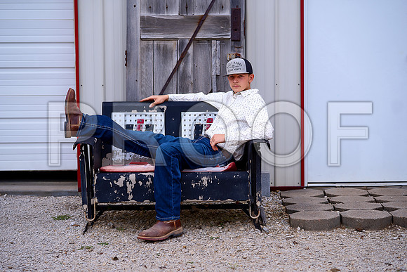 Kansas City Senior Photographer | Studio & Outdoor Sessions