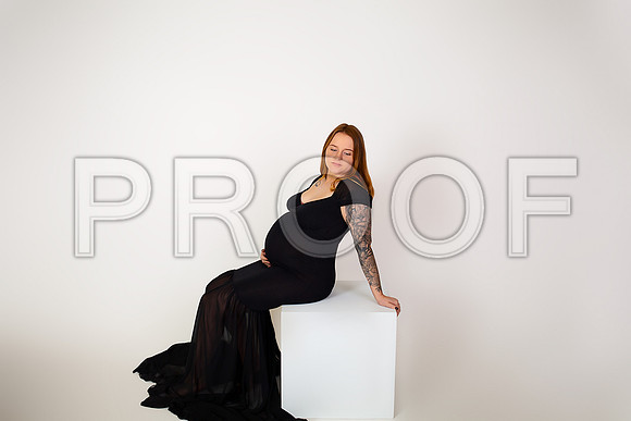 Kansas City Fine Art Studio Maternity Photography | Paola & Osawatomie Studio