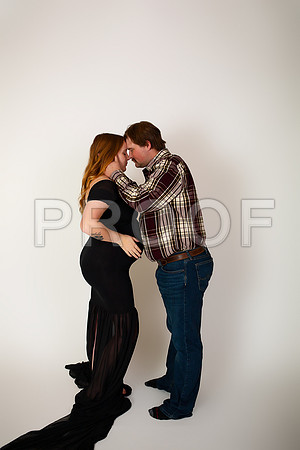 Kansas City Fine Art Studio Maternity Photography | Paola & Osawatomie Studio