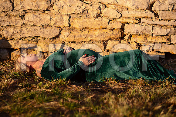 Fine Art Kansas City Maternity Photography | Luxury Pregnancy Portraits