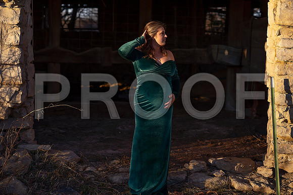 Fine Art Kansas City Maternity Photography | Luxury Pregnancy Portraits