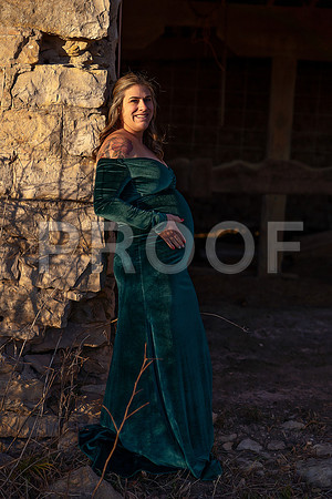 Fine Art Kansas City Maternity Photography | Luxury Pregnancy Portraits