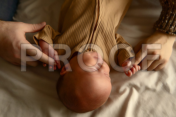 Kansas City Studio Lifestyle Newborn Photography | Natural & Timeless Newborn Portraits