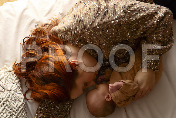 Kansas City Studio Lifestyle Newborn Photography | Natural & Timeless Newborn Portraits