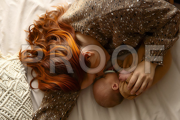 Kansas City Studio Lifestyle Newborn Photography | Natural & Timeless Newborn Portraits