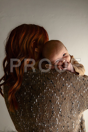 Kansas City Studio Lifestyle Newborn Photography | Natural & Timeless Newborn Portraits