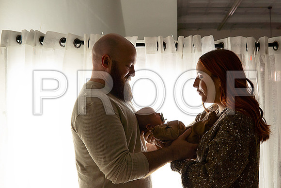 Kansas City Studio Lifestyle Newborn Photography | Natural & Timeless Newborn Portraits