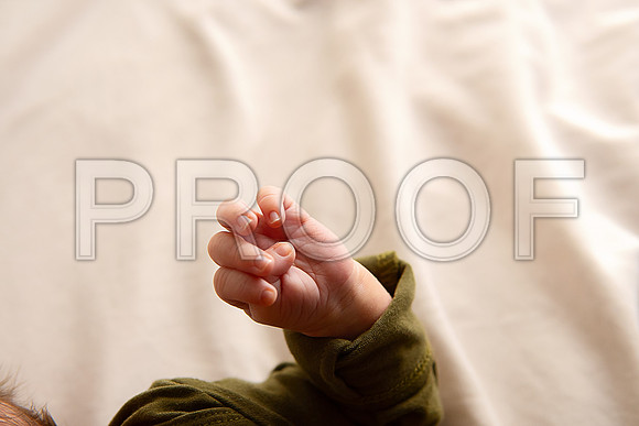 Kansas City Studio Lifestyle Newborn Photography | Natural & Timeless Newborn Portraits