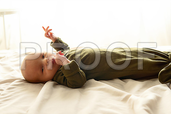 Kansas City Studio Lifestyle Newborn Photography | Natural & Timeless Newborn Portraits
