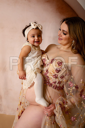 Kansas City Fine Art Studio Maternity Photography | Paola & Osawatomie Studio