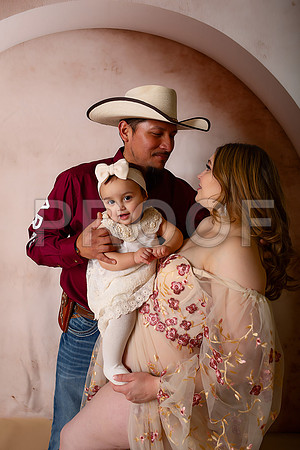 Kansas City Fine Art Studio Maternity Photography | Paola & Osawatomie Studio