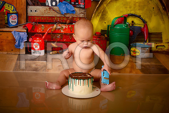 Kansas City Mechanic Cake Smash Photographer | First Birthday Sessions