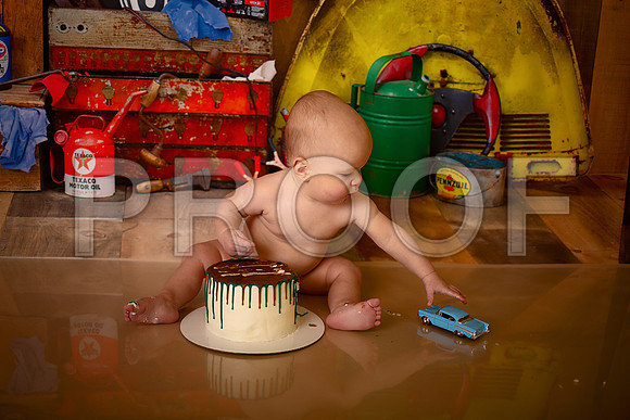 Kansas City Mechanic Cake Smash Photographer | First Birthday Sessions