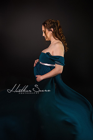 Kansas City Maternity Portraits | Luxury Fine Art Studio