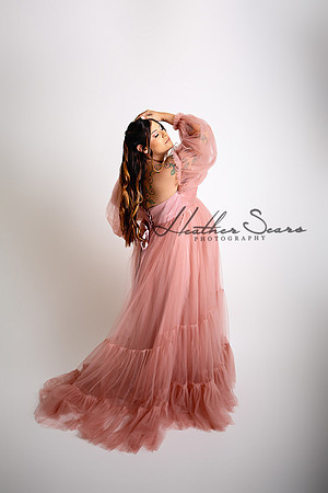 Kansas City Maternity Portraits | Luxury Fine Art Studio