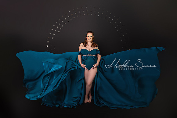 Kansas City Maternity Portraits | Luxury Fine Art Studio