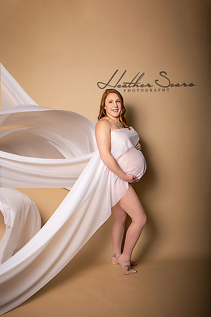 Kansas City Maternity Portraits | Luxury Fine Art Studio