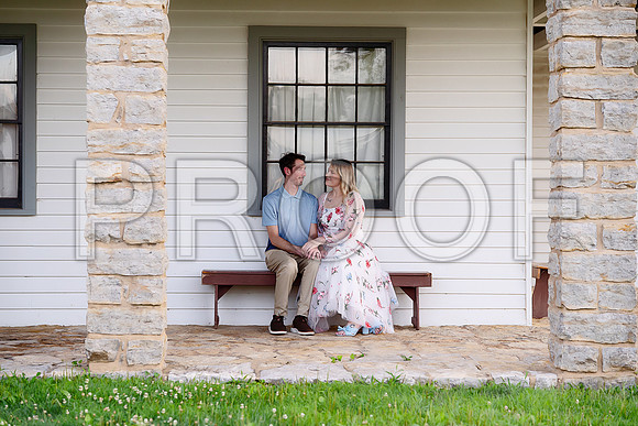 Kansas City Engagement Photography | Timeless & Authentic Outdoor Sessions
