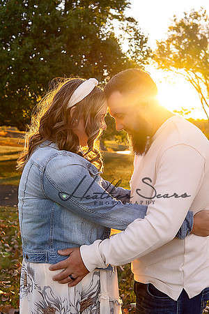 Kansas City Engagement Photography | Timeless & Authentic Outdoor Sessions