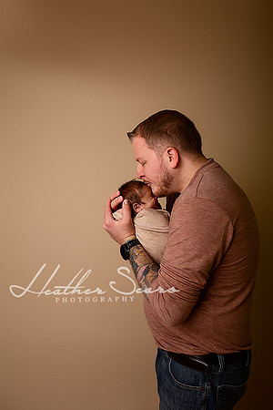Kansas City Newborn Photographer | Award-Winning Baby Portraits