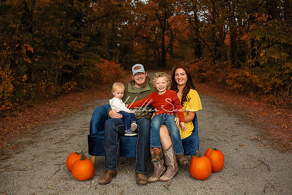 KC Family Portraits | Outdoor, Studio & In-Home Sessions