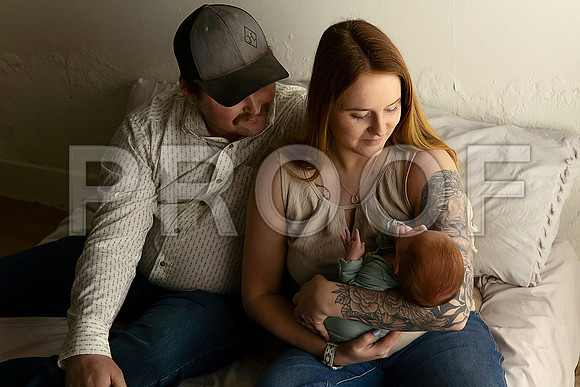 Kansas City Studio Lifestyle Newborn Photography | Natural & Timeless Newborn Portraits