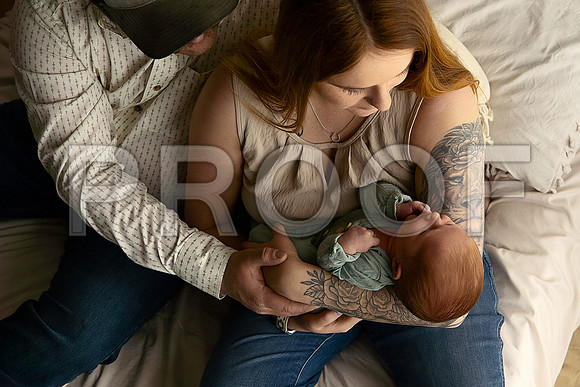 Kansas City Studio Lifestyle Newborn Photography | Natural & Timeless Newborn Portraits