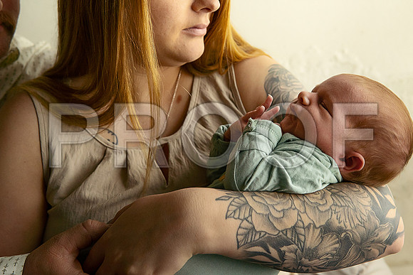 Kansas City Studio Lifestyle Newborn Photography | Natural & Timeless Newborn Portraits