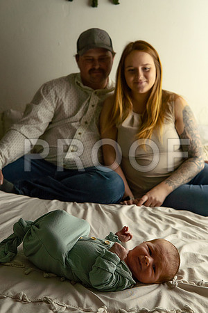 Kansas City Studio Lifestyle Newborn Photography | Natural & Timeless Newborn Portraits
