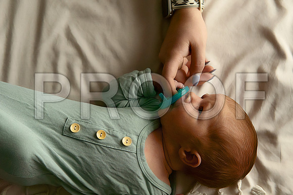 Kansas City Studio Lifestyle Newborn Photography | Natural & Timeless Newborn Portraits