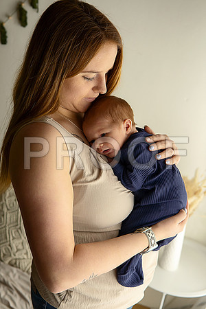 Kansas City Studio Lifestyle Newborn Photography | Natural & Timeless Newborn Portraits